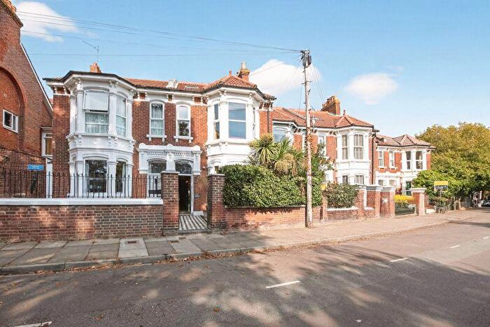 5 Bedroom Terraced House For Sale In Wimbledon Park Road, Southsea, PO5