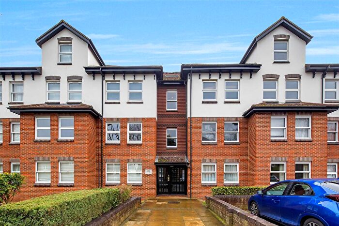1 Bedroom Apartment To Rent In Overton Road, Sutton, Surrey, SM2
