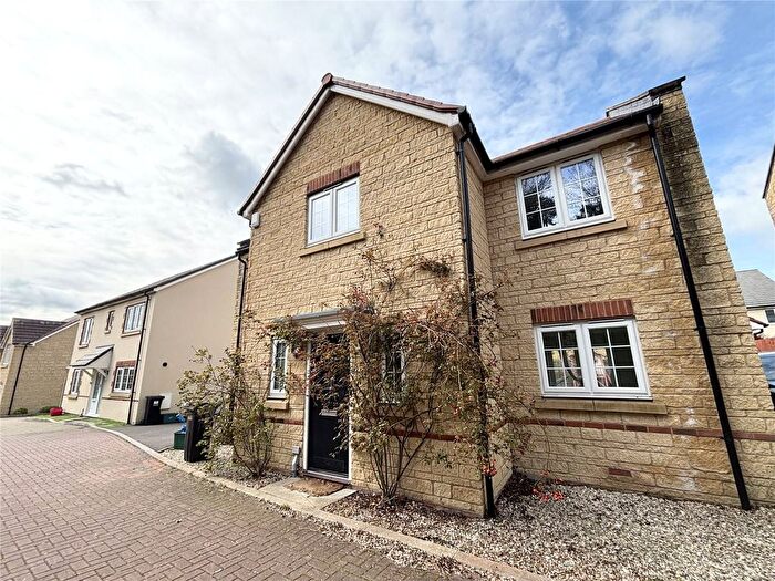 4 Bedroom Detached House To Rent In Maes Knoll Drive, Whitchurch, Bristol, BS14
