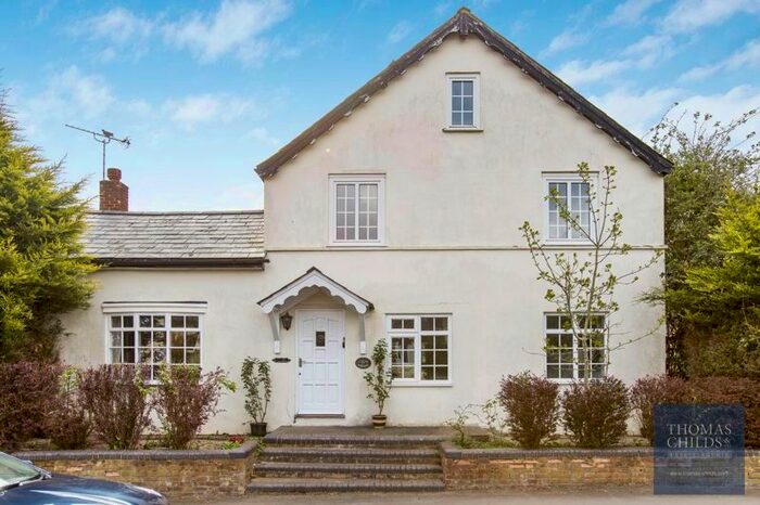 5 Bedroom Detached House For Sale In Maiden Street, Weston, Herts, SG4