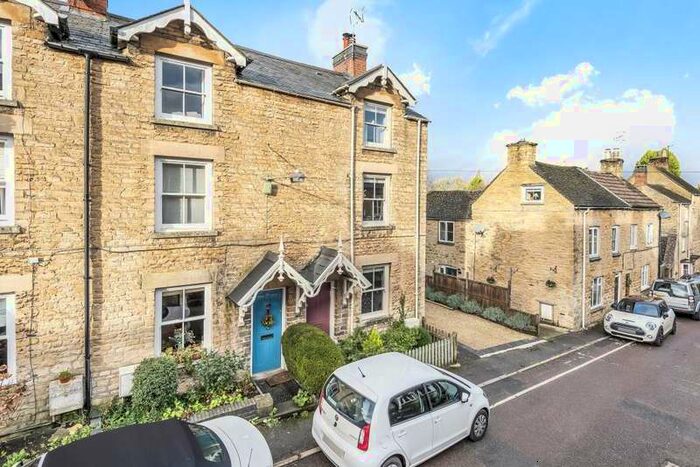 2 Bedroom Terraced House To Rent In Chipping Norton, Oxfordshire, OX7