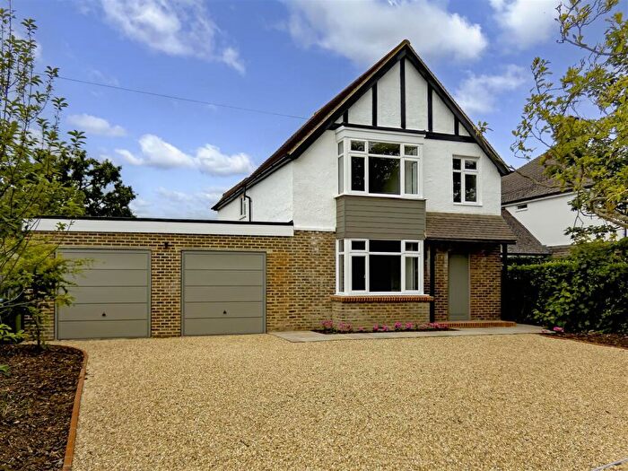 4 Bedroom Detached House For Sale In North Lane, Rustington, BN16