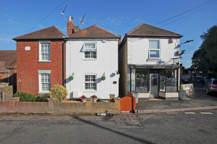2 Bedroom Semi-Detached House For Sale In The Street, Upchurch, Sittingbourne, ME9