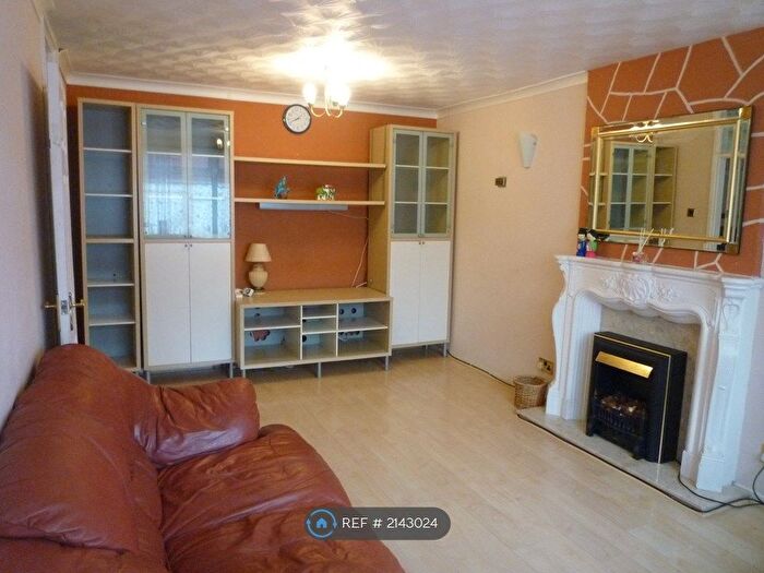 4 Bedroom Terraced House To Rent In Wimborne Close, London, SE12