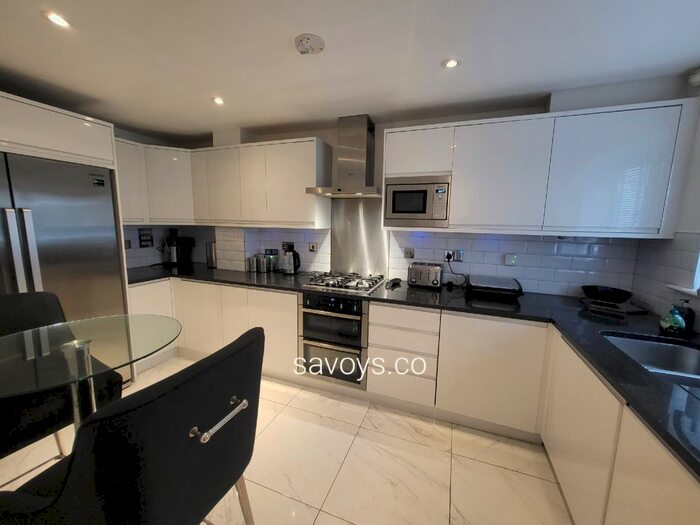 3 Bedroom Terraced House To Rent In Wharf Way, Kings Langley, WD4