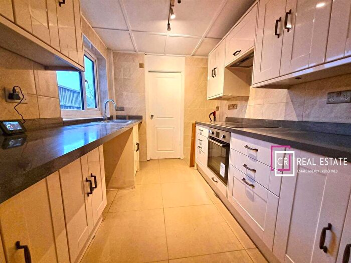 3 Bedroom House To Rent In Longfellow Road, Gillingham, ME7