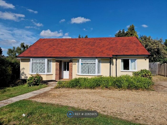 3 Bedroom Bungalow To Rent In Bridge End Road, Grantham, NG31