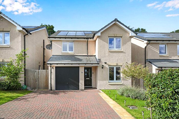 4 Bedroom Detached House For Sale In Comyn Drive, Roslin, EH25