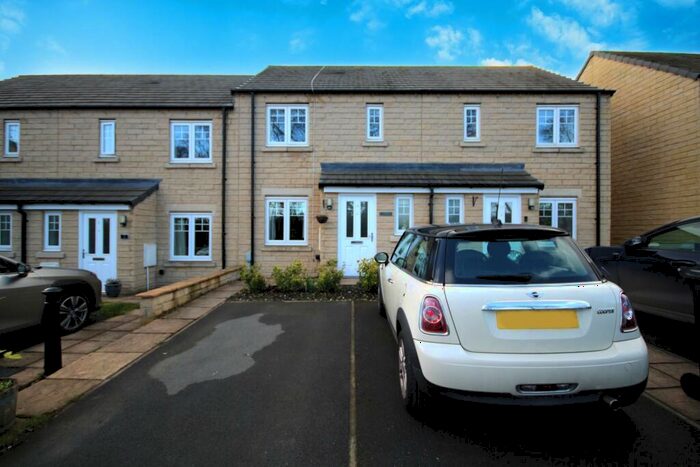 2 Bedroom Terraced House For Sale In Parcevall Close, Harrogate, HG3