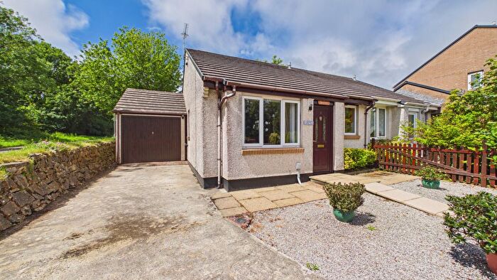 2 Bedroom Bungalow For Sale In Heabrook Parc, Heamoor, TR18