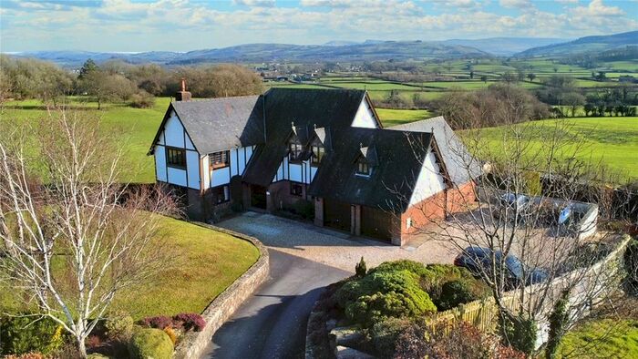 4 Bedroom Detached House For Sale In Manordeilo, Llandeilo, Carmarthenshire, SA19