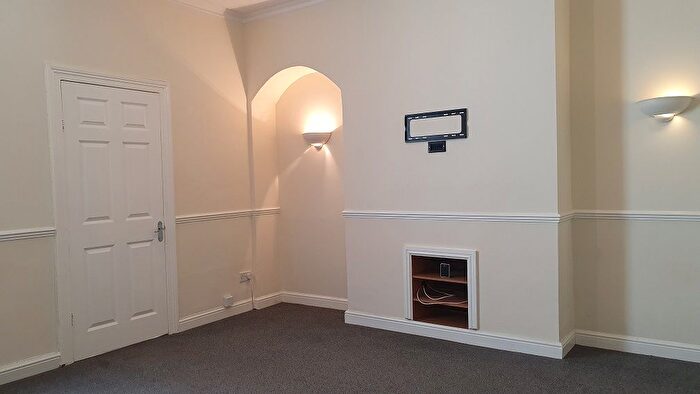 2 Bedroom Flat To Rent In Breamish Street, Jarrow, NE32