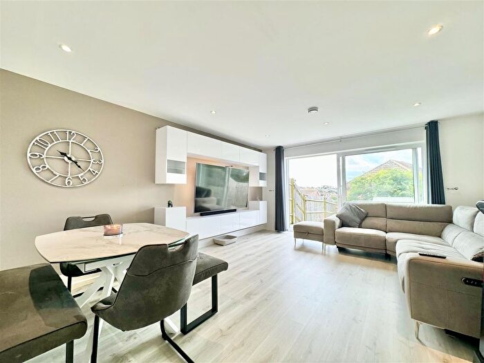 3 Bedroom Terraced House For Sale In Little Acres Way, Hastings, TN35