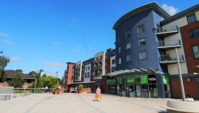 1 Bedroom Flat To Rent In The Forum, Lower Tanbridge Way, Horsham, West Sussex, RH12