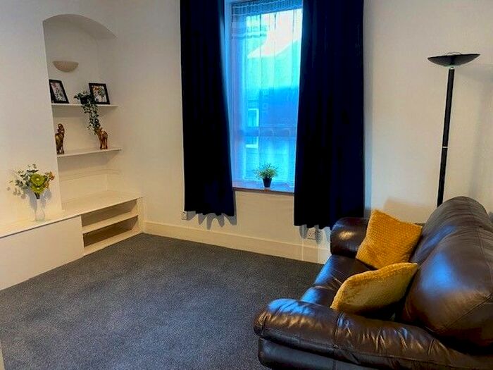 1 Bedroom Flat To Rent In Fraser Street, City Centre, Aberdeen, AB25