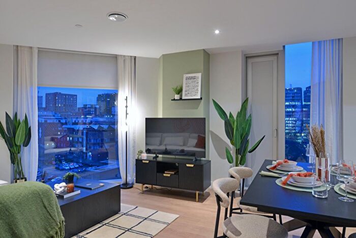 1 Bedroom Flat For Sale In Dantzic Street, Manchester, M4