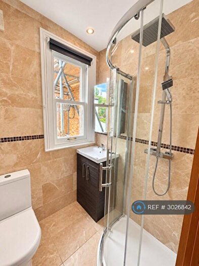 Studio To Rent In Elgin Road, Croydon, CR0