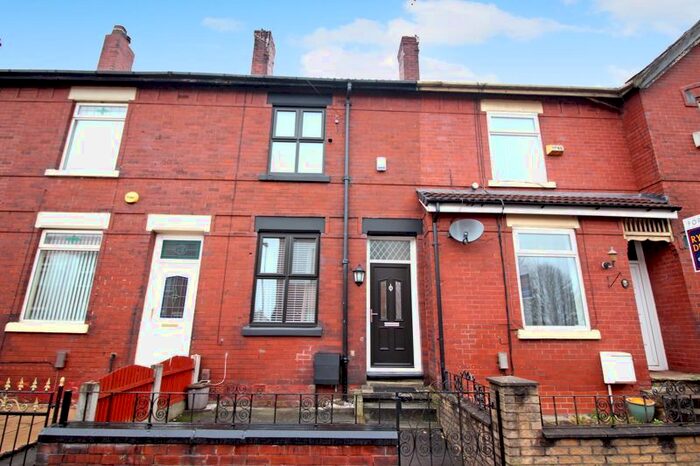 2 Bedroom Terraced House To Rent In North Street, Middleton, Manchester M24