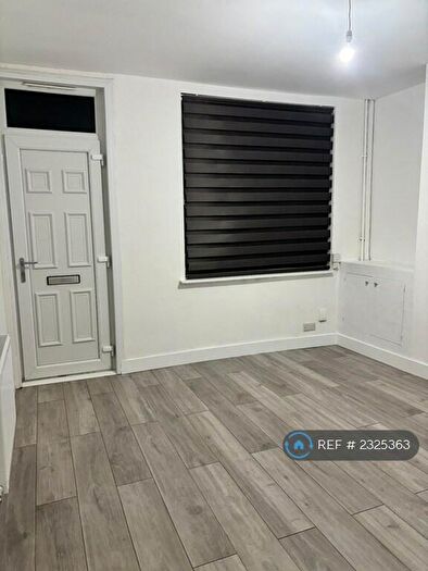 3 Bedroom Terraced House To Rent In Frederick Road, Stapleford, Nottingham, NG9