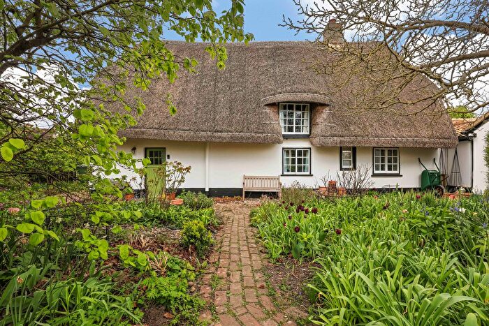 4 Bedroom Detached House For Sale In Station Road, Foxton, CB22