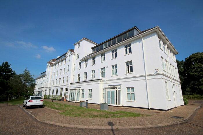 3 Bedroom Flat To Rent In Berrywood Drive, Northampton, NN5