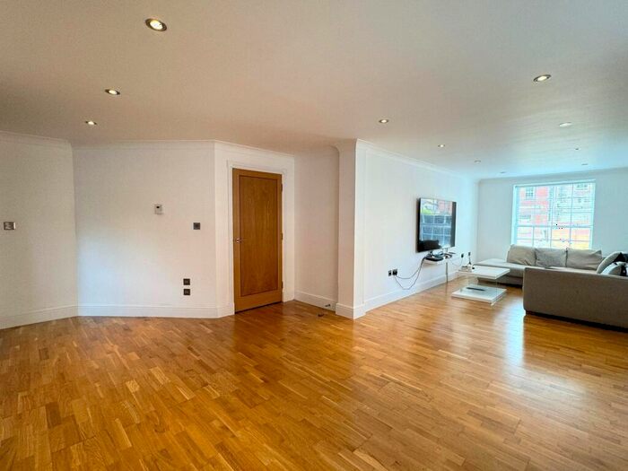 2 Bedroom Apartment To Rent In Foundation Street, Ipswich, IP4