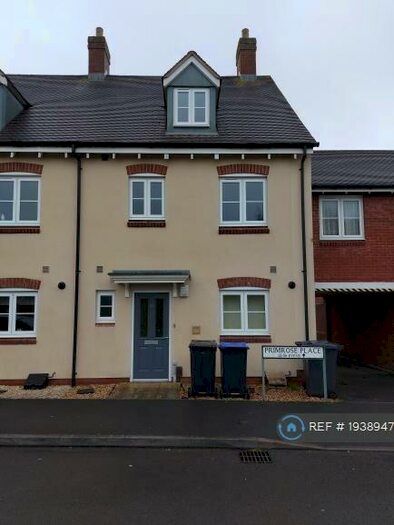 4 Bedroom Semi-Detached House To Rent In Primrose Place, Durrington, SP4