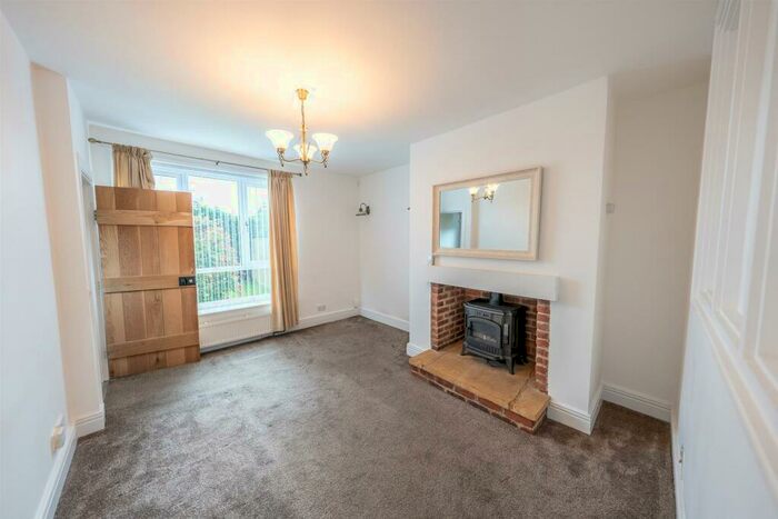 2 Bedroom Terraced House For Sale In Cypress Road, Eighton Banks, NE9