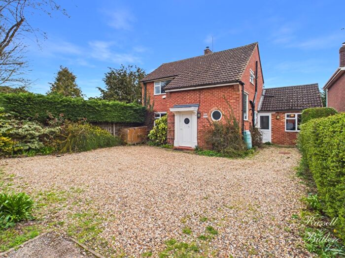 5 Bedroom Detached House For Sale In Moreton Road, Buckingham, MK18