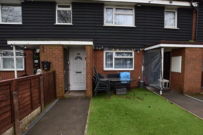 2 Bedroom Flat To Rent In Montgomery Walk, West Bromwich, B71