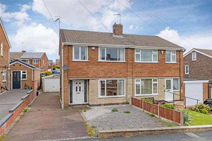 3 Bedroom Semi-Detached House For Sale In Norwood Avenue, Hasland, Chesterfield, S41