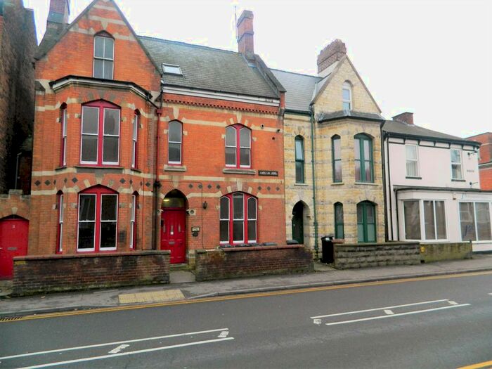 2 Bedroom Flat To Rent In Monks Road, Lincoln, LN2