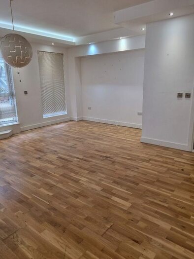 2 Bedroom Flat To Rent In Cavendish Street, Ramsgate, CT11