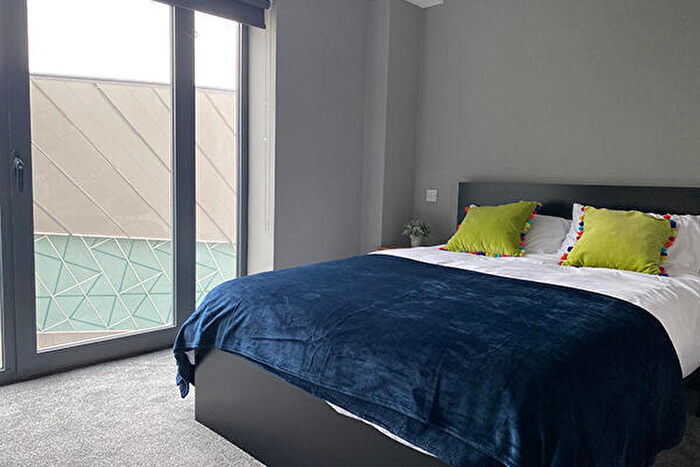 2 Bedroom Apartment For Sale In The Block, Keel Wharf, Liverpool, L3