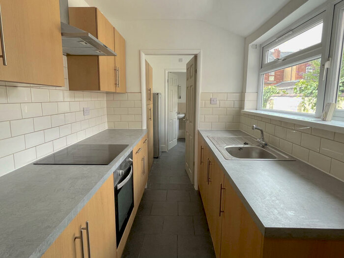 5 Bedroom Terraced House To Rent In Hood Street, Lincoln, LN5