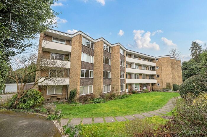 2 Bedroom Flat For Sale In Chetwynd Road, Southampton, Hampshire, SO16