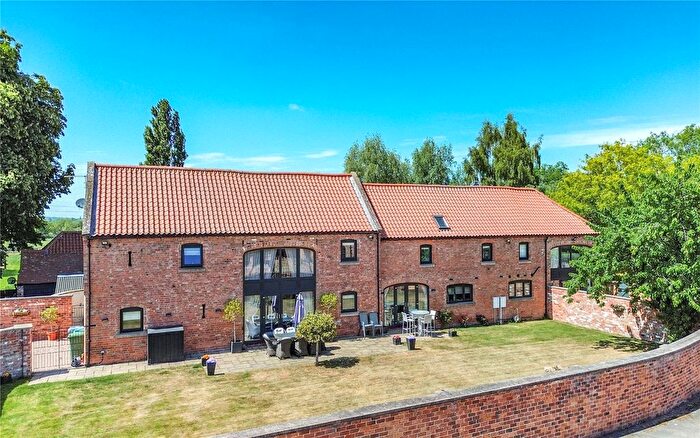 5 Bedroom Semi-detached House For Sale In Old Hall Close, Farndon, Newark, Nottinghamshire, NG24