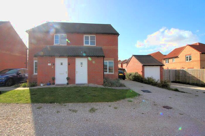 2 Bedroom Semi-Detached House To Rent In Banksman Way, Ollerton, NG22