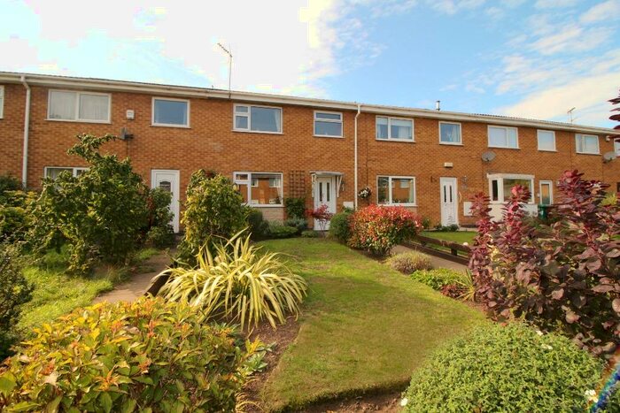 3 Bedroom Terraced House To Rent In Scarf Walk, Wilford, NG11