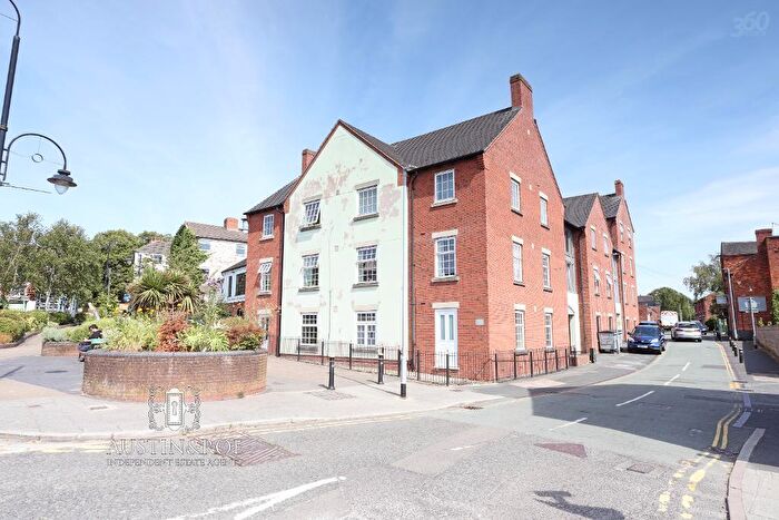 2 Bedroom Apartment For Sale In Kenilworth Court, Stone, Staffordshire, ST15