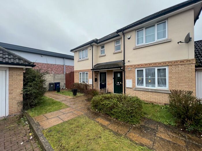 3 Bedroom House To Rent In Mulberry Place, Harrow, HA2