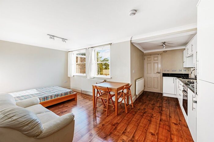 Studio To Rent In Windsor Road, W5