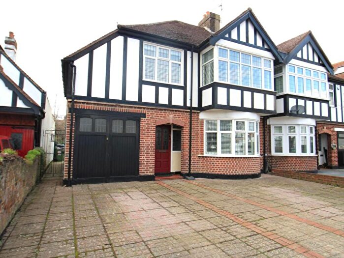 2 Bedroom Semi Detached House For Sale In Corbets Tey Road, Upminster, Essex, RM14