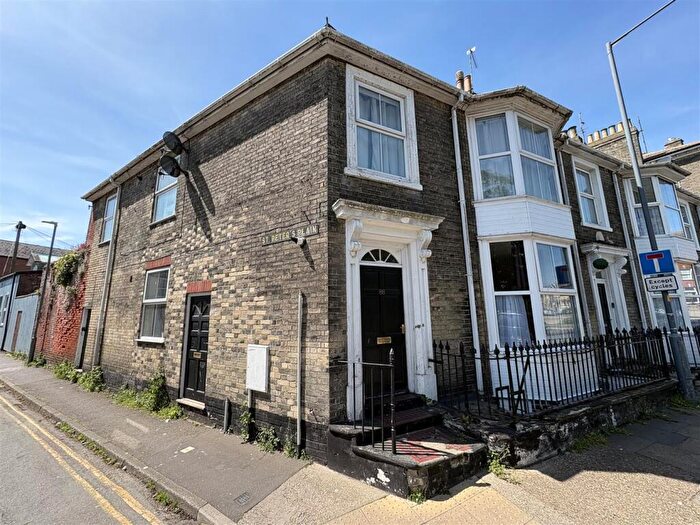 1 Bedroom Flat To Rent In St Georges Road, Great Yarmouth, NR30