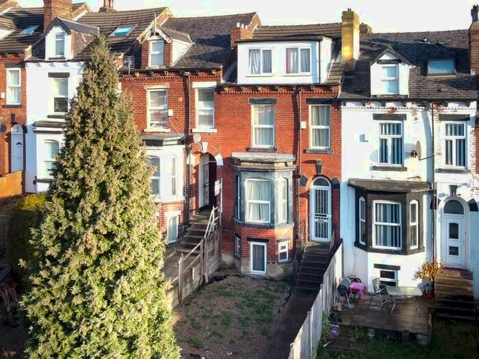 4 Bedroom Terraced House To Rent In Burley Road, Burley, Leeds, LS4