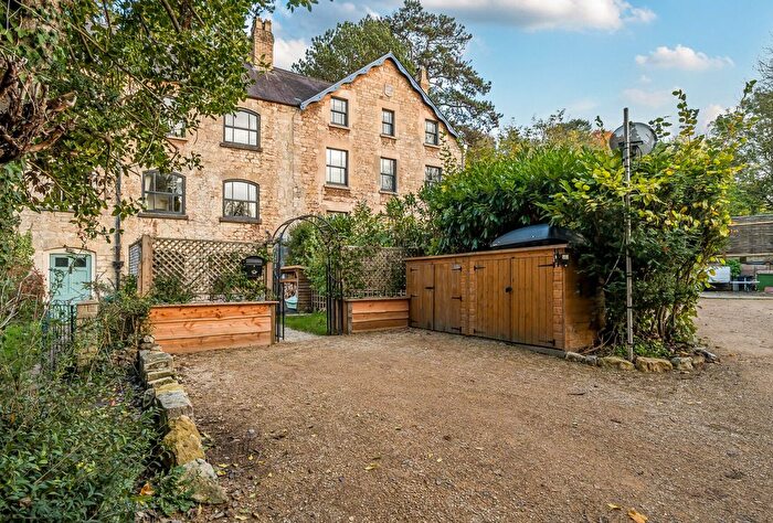 3 Bedroom Terraced House For Sale In Giddynap Lane, Inchbrook, Stroud, Gloucestershire, GL5