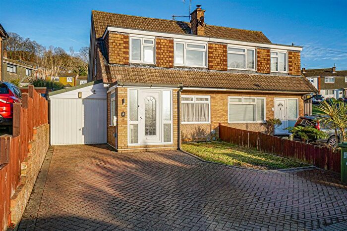 3 Bedroom Semi Detached House For Sale In The Hoe, St. Leonards-On-Sea, TN37