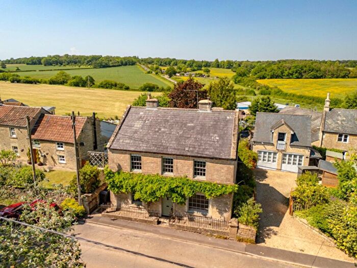 3 Bedroom Detached House For Sale In Bradford Road, Atworth, Melksham, SN12