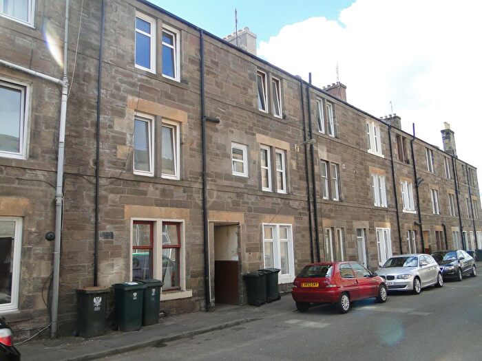 1 Bedroom Flat To Rent In /, Inchaffray Street, Perth, PH1