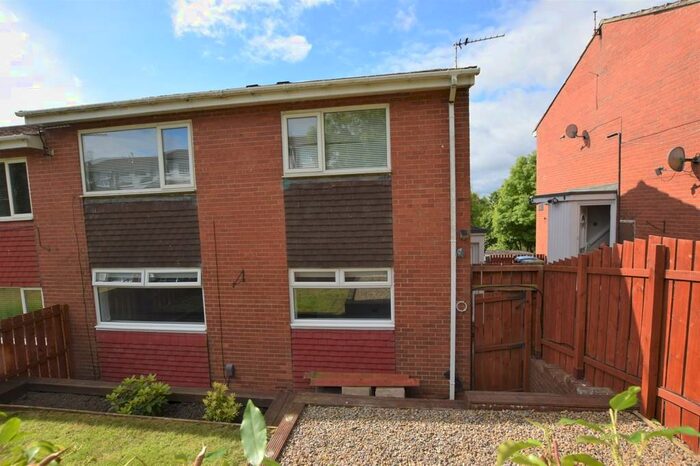 2 Bedroom Ground Flat To Rent In Elgin Grove, East Stanley, DH9